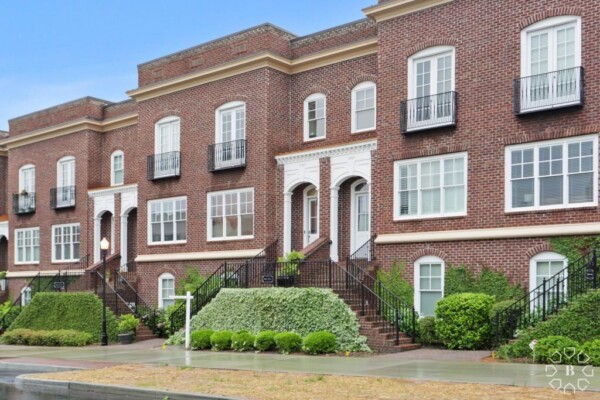 Chalfont on Peachtree Townhomes located in Chamblee, GA