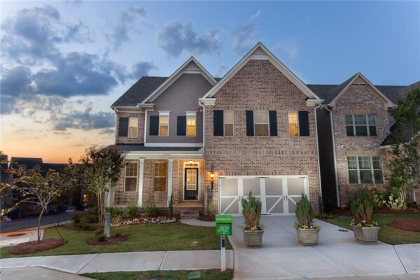 Collection at Perimeter Park has single family and townhomes