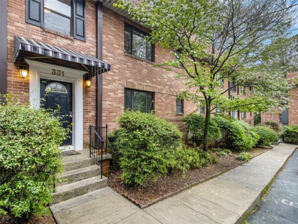 There is still some low priced condos in Midtown - Melrose Park