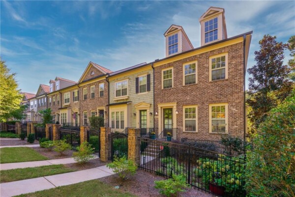Turnbury Gates is located in Chamblee