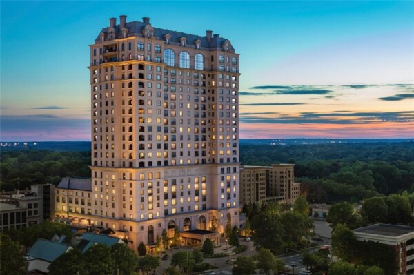 Exclusive living at At Regis Buckhead